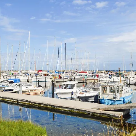 Beautiful In Sjaellands Odde With 5 Bedrooms 別荘 Yderby